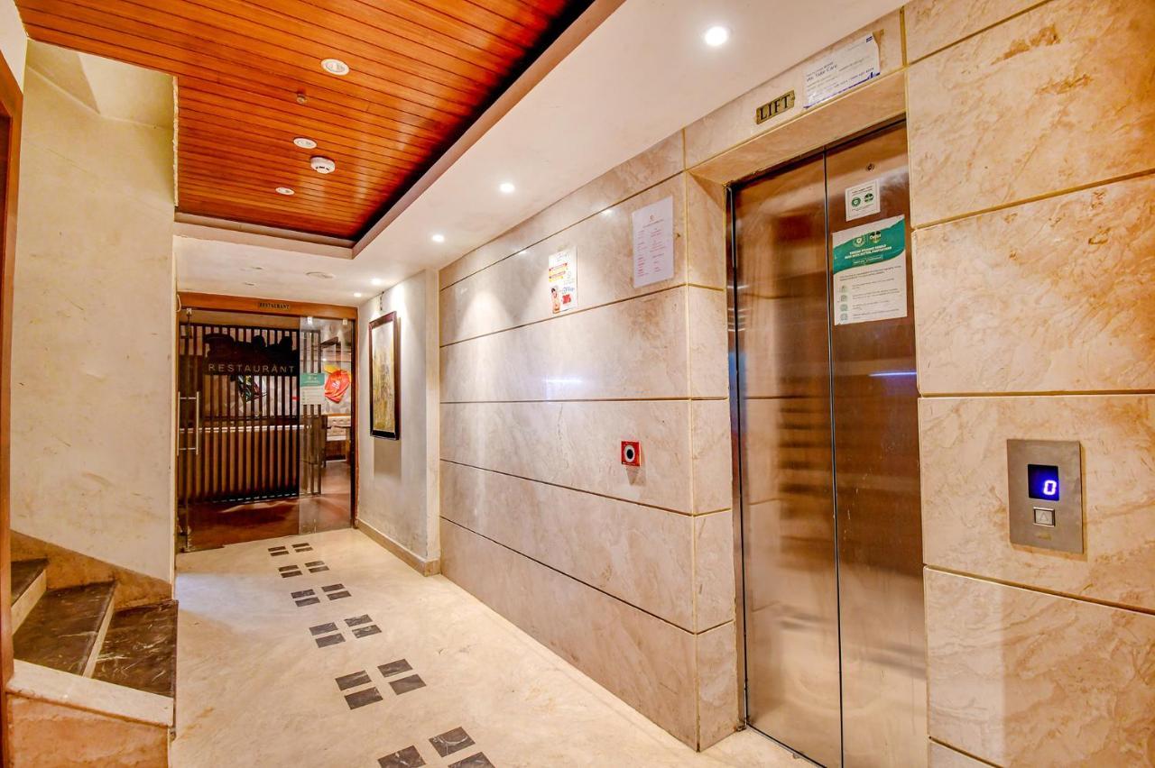 Hotel Radiant Kalküta Dış mekan fotoğraf